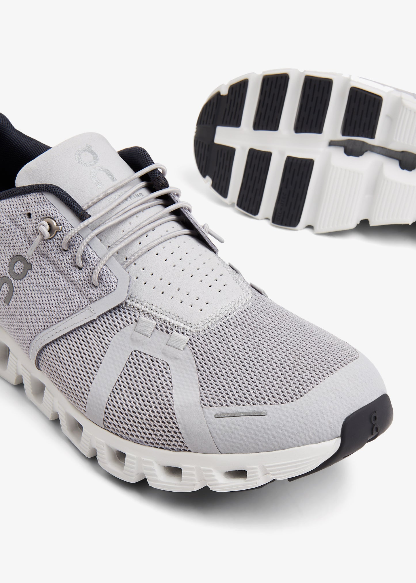 ON CLOUD 5 LIGHT GRAY SHOES