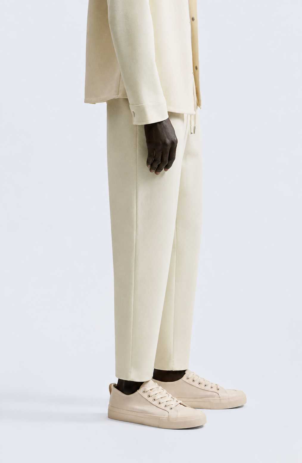 ZARA Men’s Biege Tailored Pants