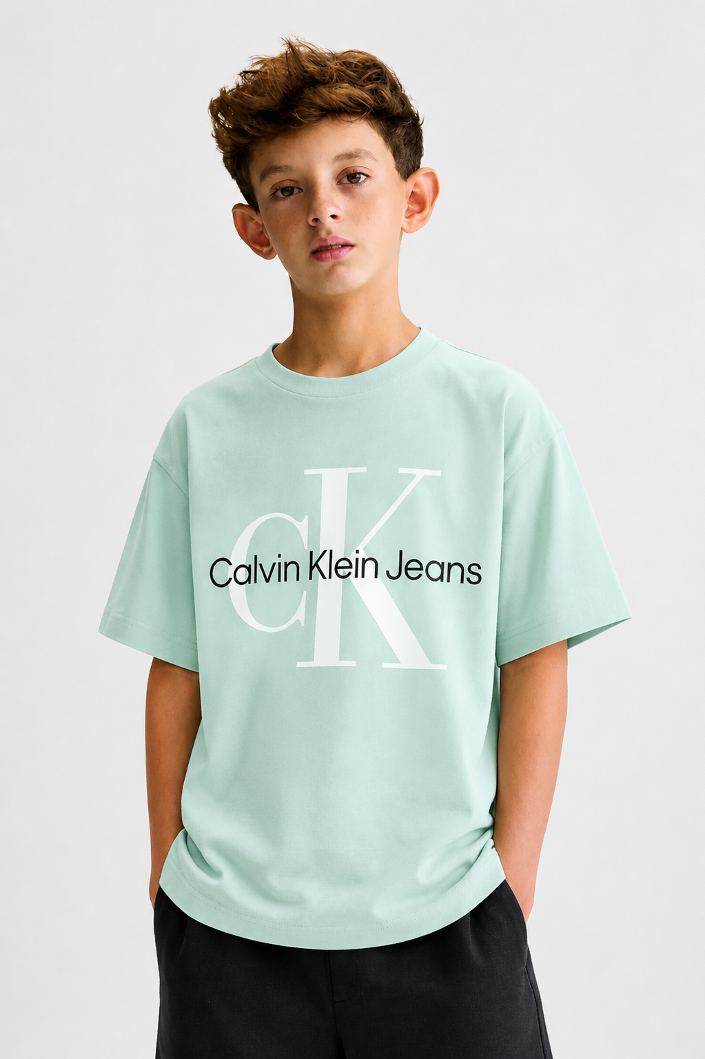 Calvin Klein Tshirt