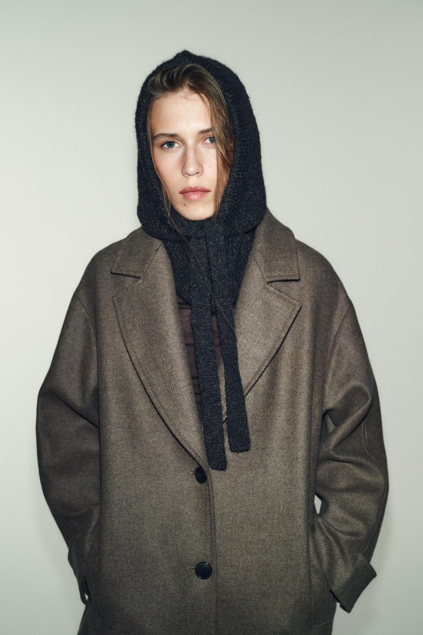 Zara RIBBED KNIT HOOD