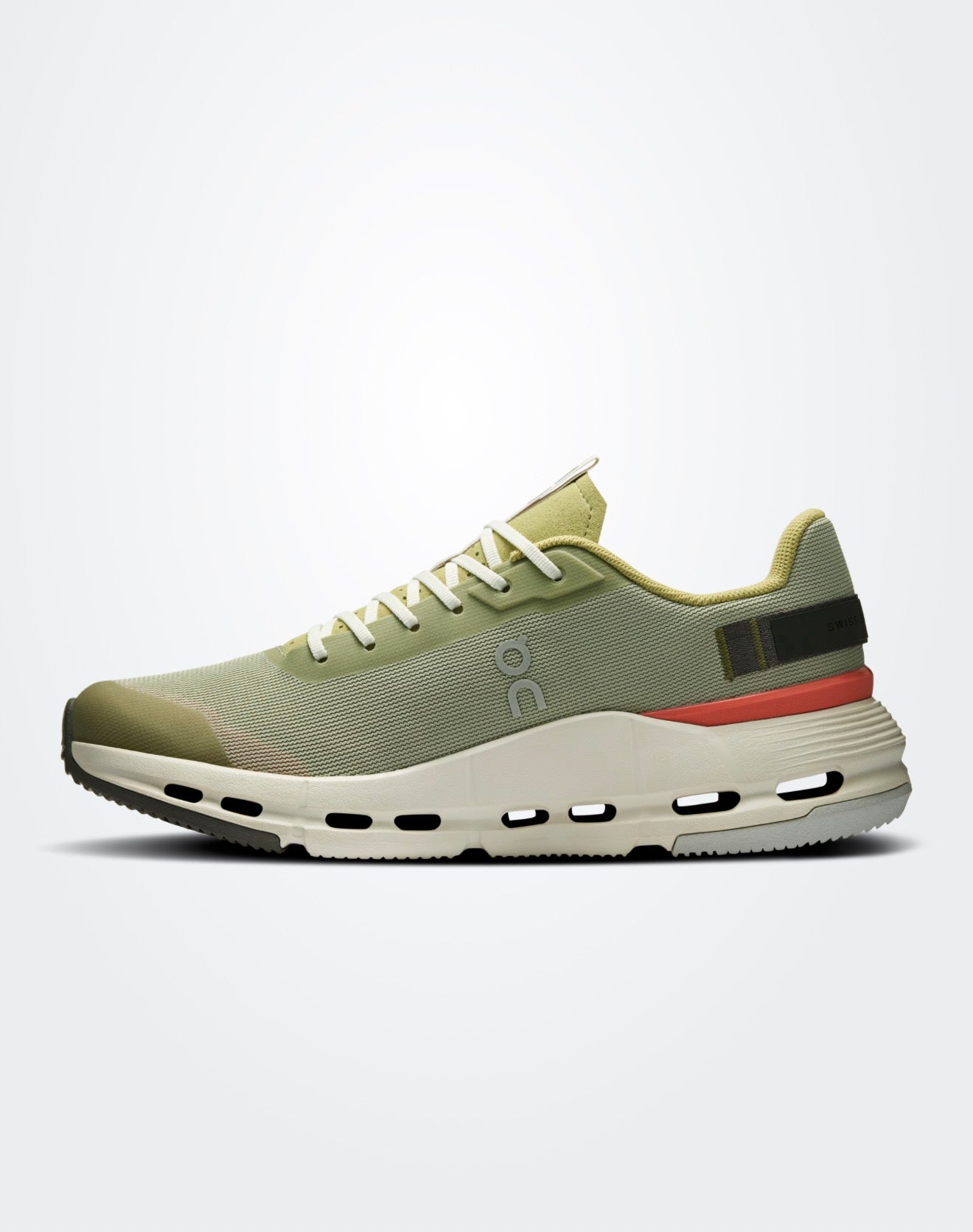 On Cloudnova Form 2 shoes Chalk | Salmon
