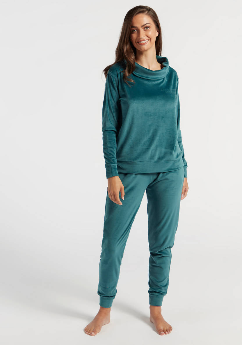 Plain long-sleeve sweatshirt and pajama pants set