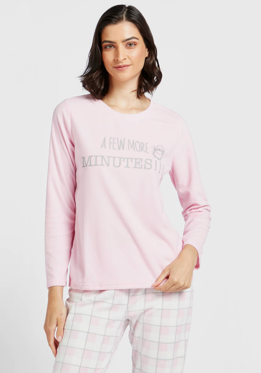 Printed pajama pants with long-sleeve T-shirt