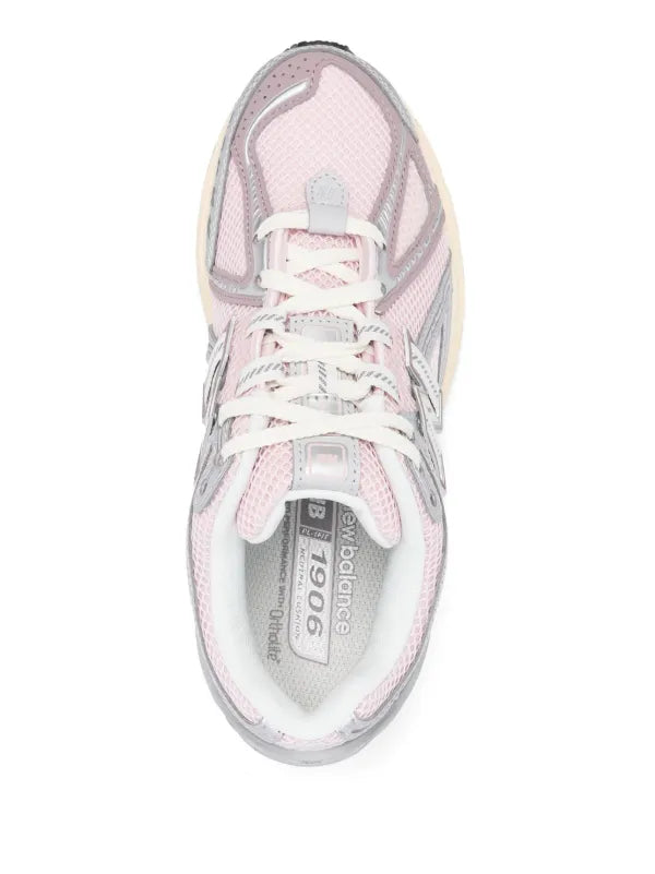 New Balance 1906 unisex sneakers in pink and multi detail