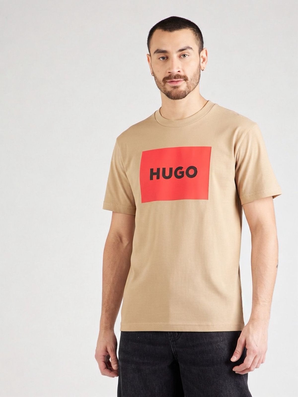 HUGO SQR RED LOGO TSHIRT CAMEL