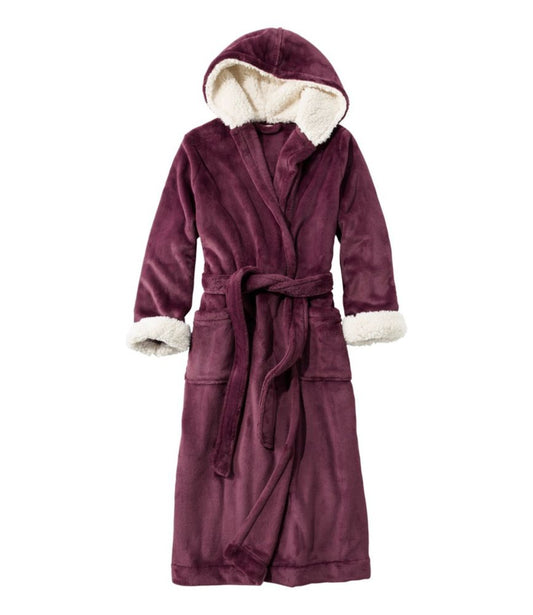 Simple robe with long sleeves and a hood