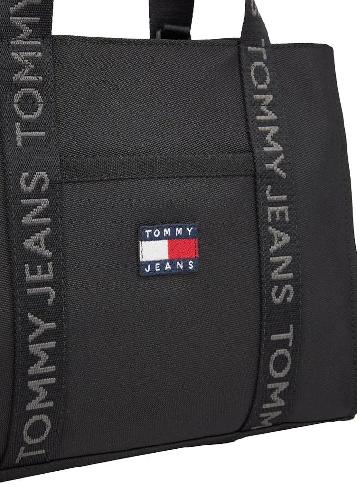 TOMMY JEANS
Logo Detail Zip Over Tote