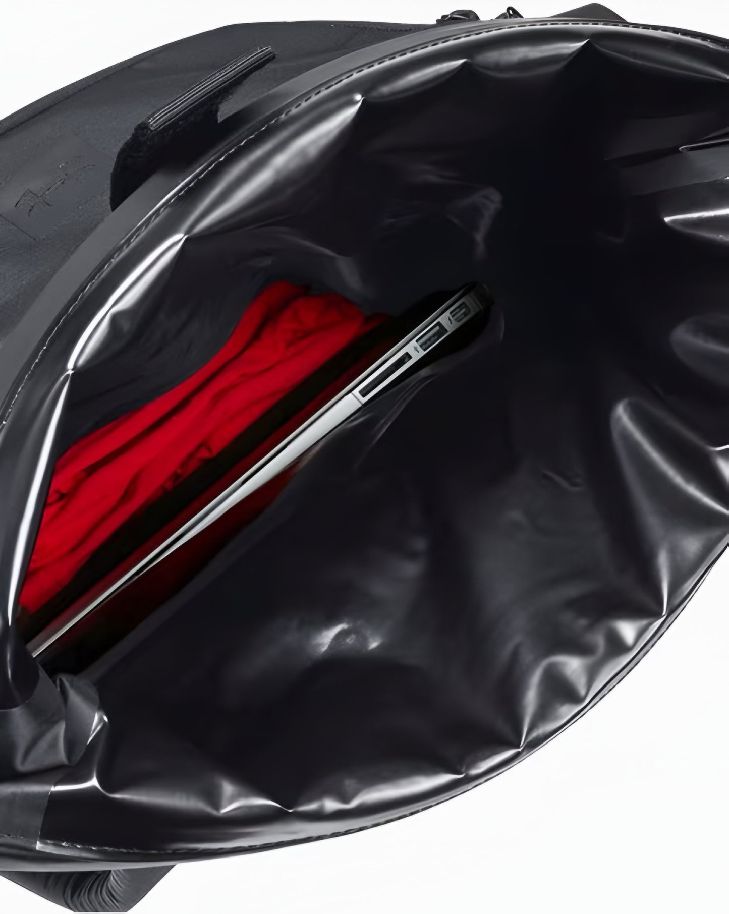 UNDER ARMOUR BACKPACK BLK Suitable for laptops  18 inches