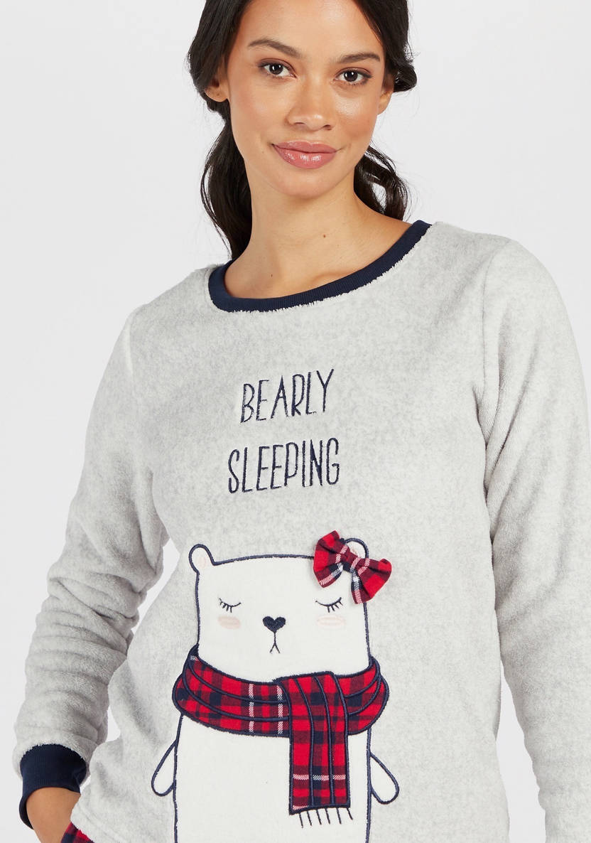 Checkered pajama pants set with T-shirt featuring bear embroidery