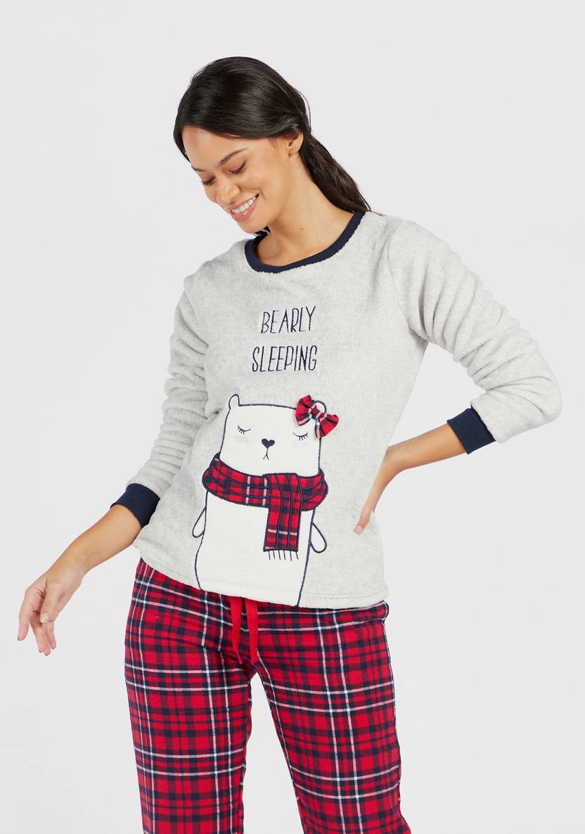 Checkered pajama pants set with T-shirt featuring bear embroidery