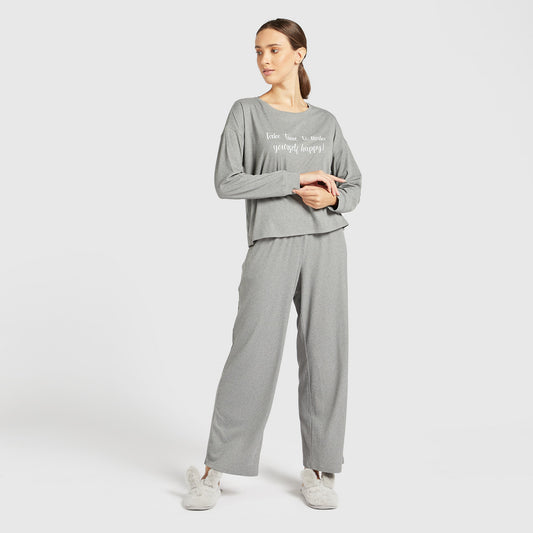 Long pajama pants set with T-shirt featuring logo prints