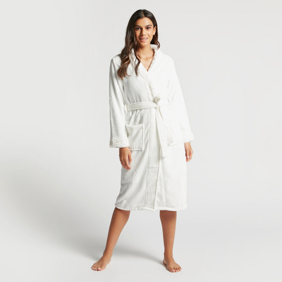 Textured Robe with Long Sleeves and Hood Style