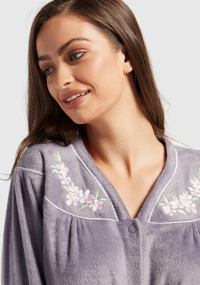 Textured long-sleeve nightshirt with pockets and embroidered details