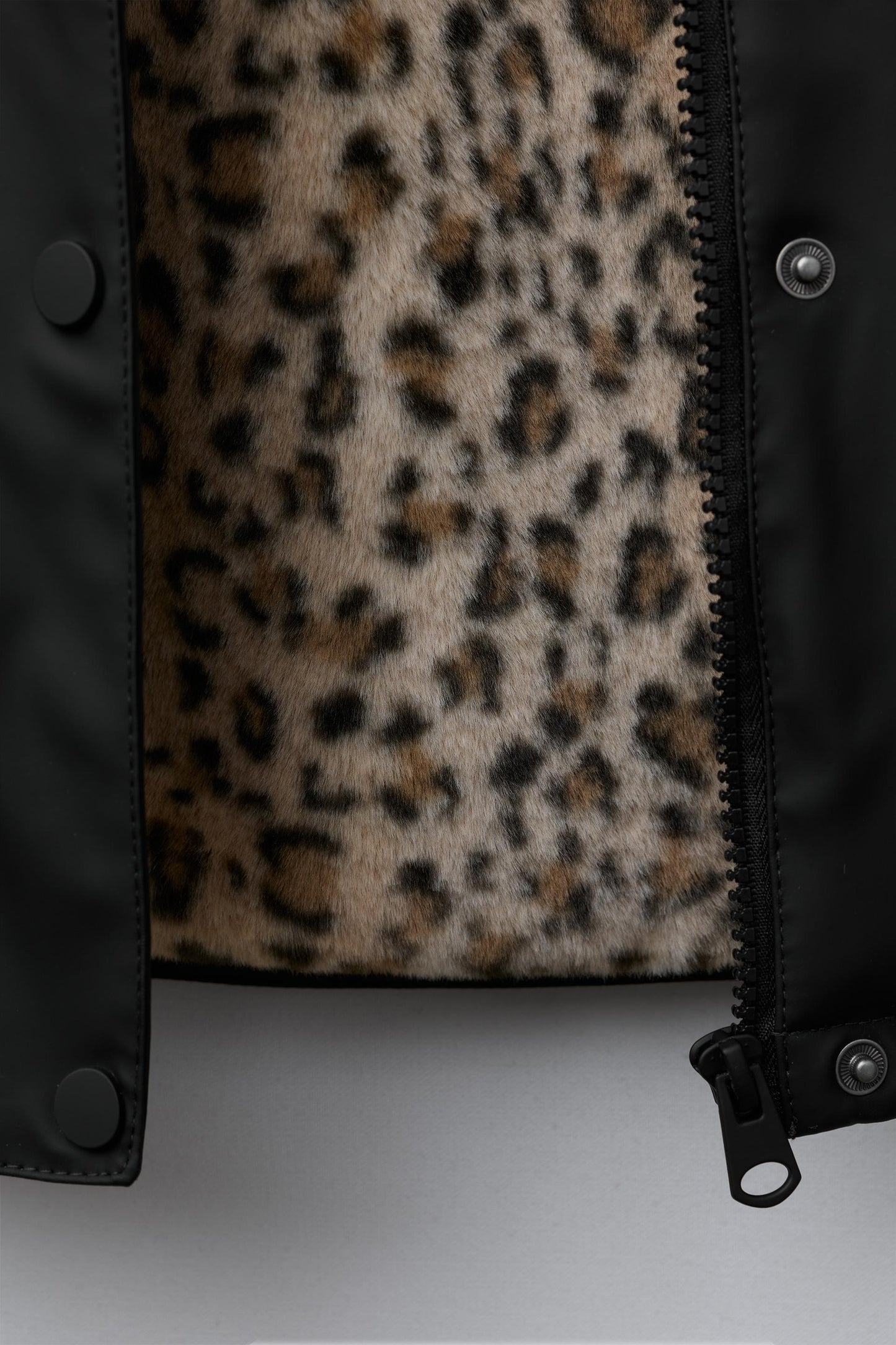 ZARA  RUBBERISED WATER-REPELLENT RAINCOAT WITH FAUX FUR ANIMAL PRINT