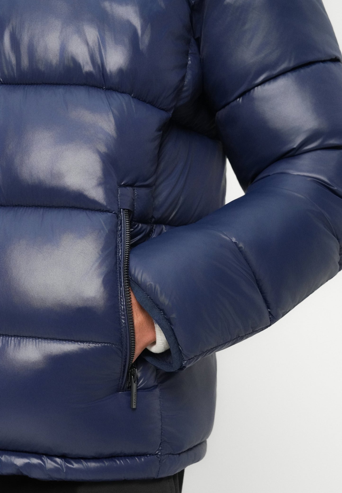 KARL LAGERFELD  IKON HOODED PUFFER JACKET NAVY Removable hoodie