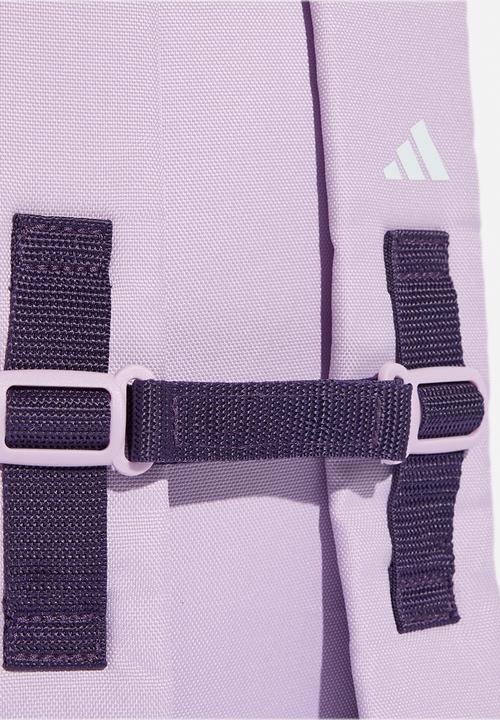 A SMALL BACKPACK FOR ALL THEIR DAILY NEEDS, MADE IN PART WITH RECYCLED MATERIALS.