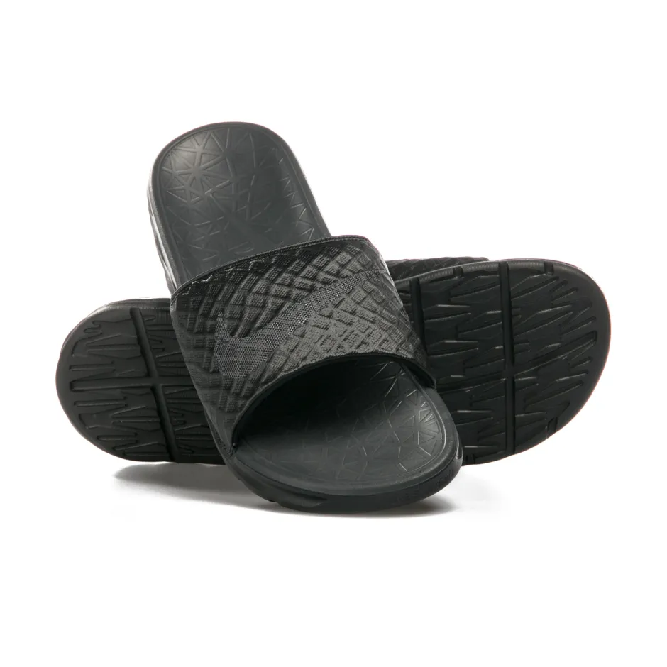 NIKE BENASSI SOLARSOFT SLIDE