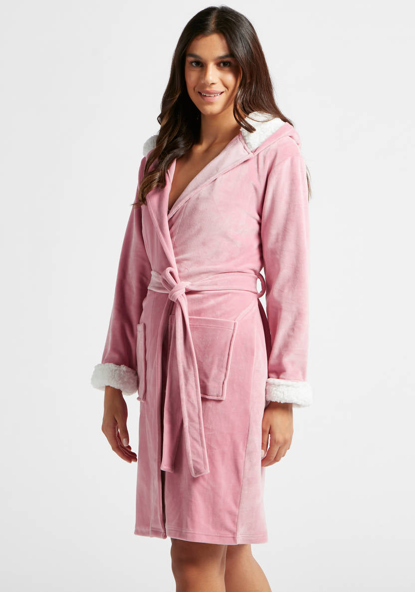 Simple robe with long sleeves and a hood