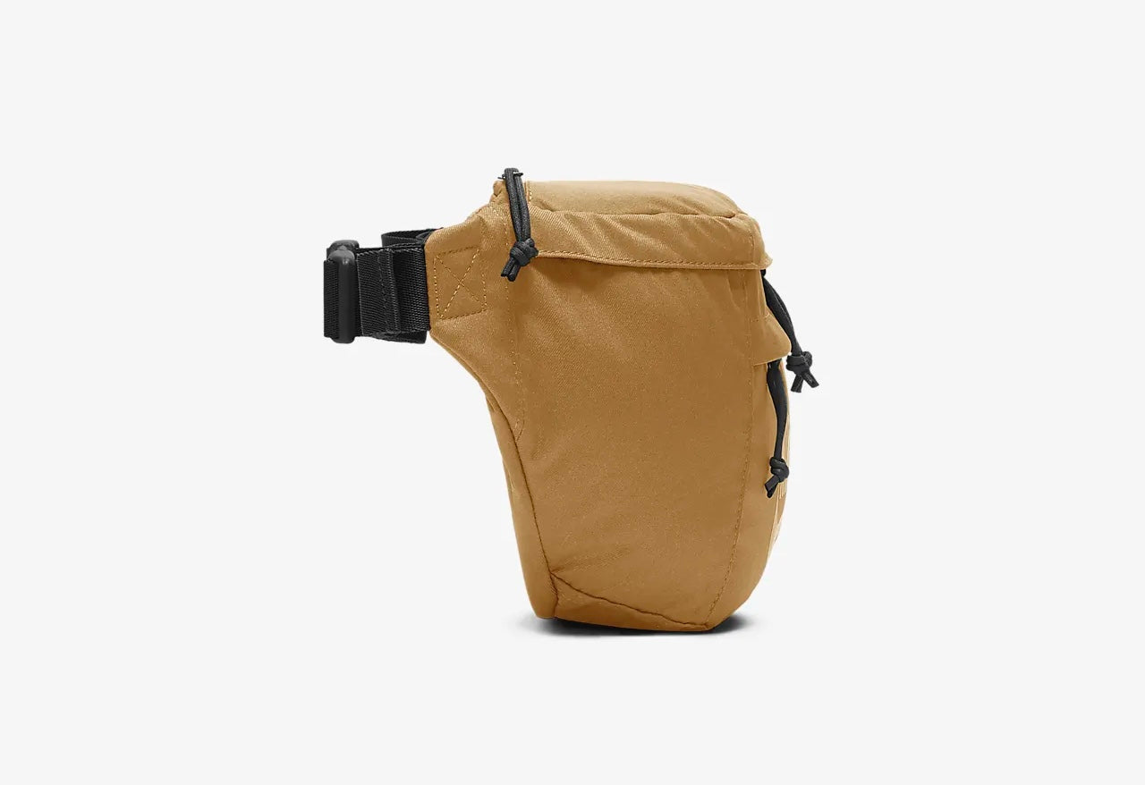 NIKE TECH HIP PACK CAMEL