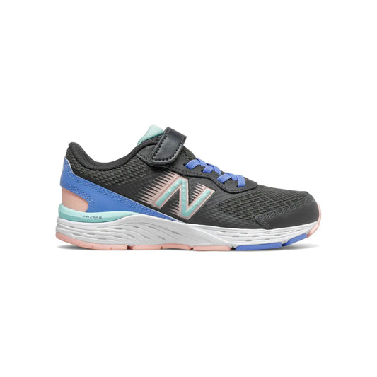 New Balance 680 Shoes