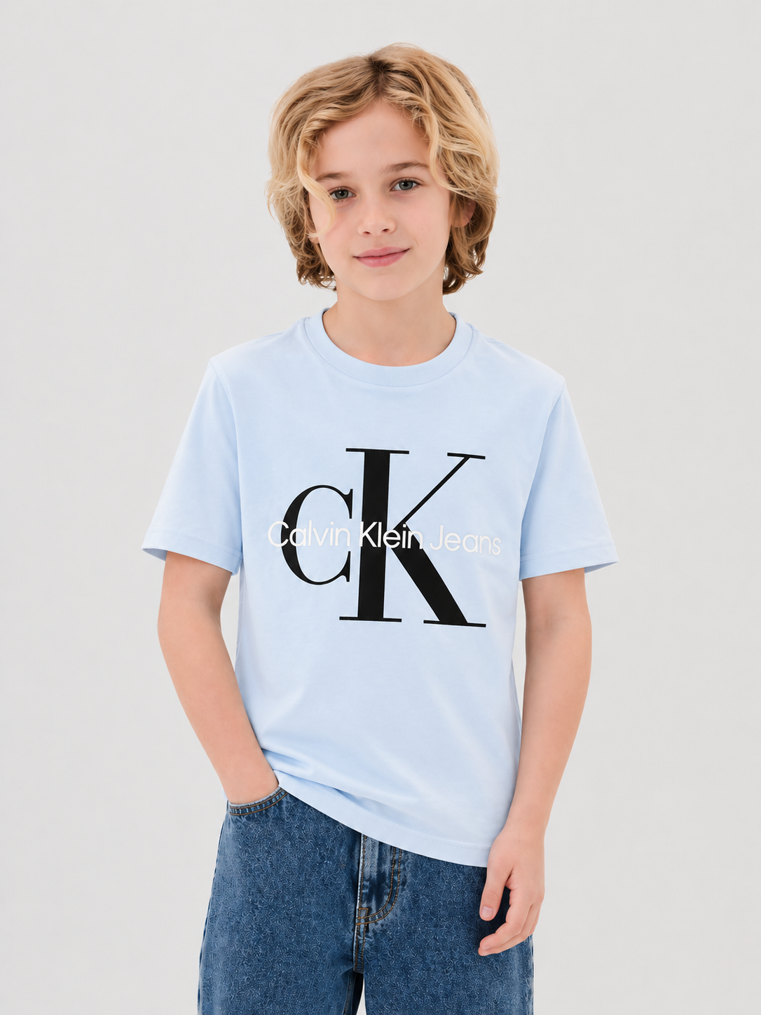 Calvin Klein Tshirt